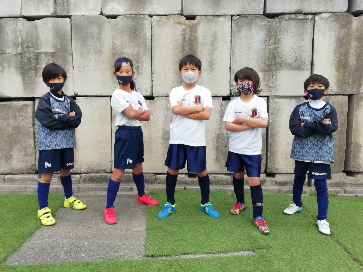 奈良クラブアカデミー على تويتر U9 Trm 羽曳野フットサルボランチ Vs Fcボランチ大阪 初めての試合となりました 練習での成果を発揮して堂々たるプレーを見せてくれました 応援していただいた皆さま 対戦していただいたfcボランチ大阪様ありがとうご