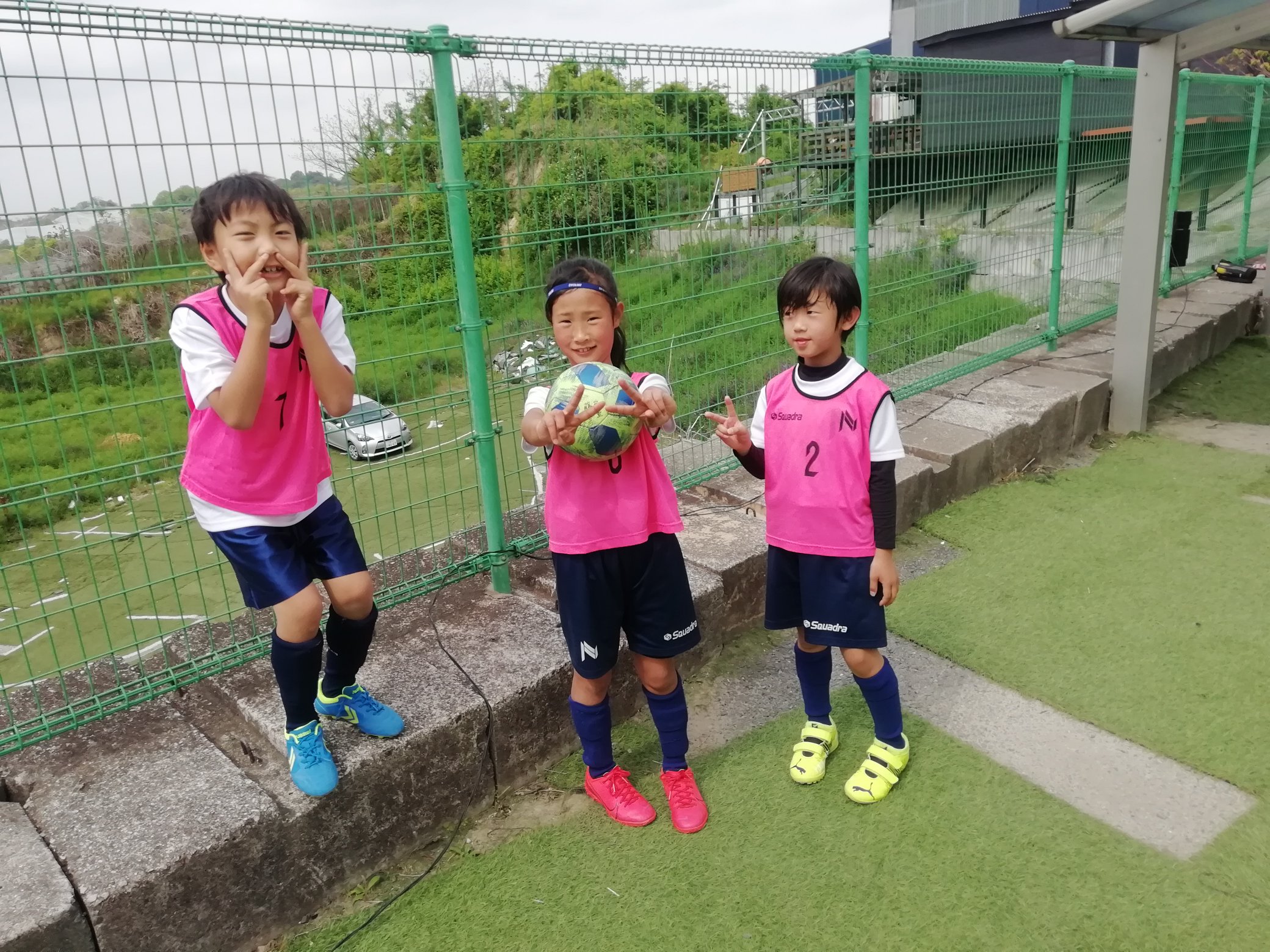 ট ইট র 奈良クラブアカデミー U9 Trm 羽曳野フットサルボランチ Vs Fcボランチ大阪 初めての試合となりました 練習での成果を発揮して堂々たるプレーを見せてくれました 応援していただいた皆さま 対戦していただいたfcボランチ大阪様ありがとうご