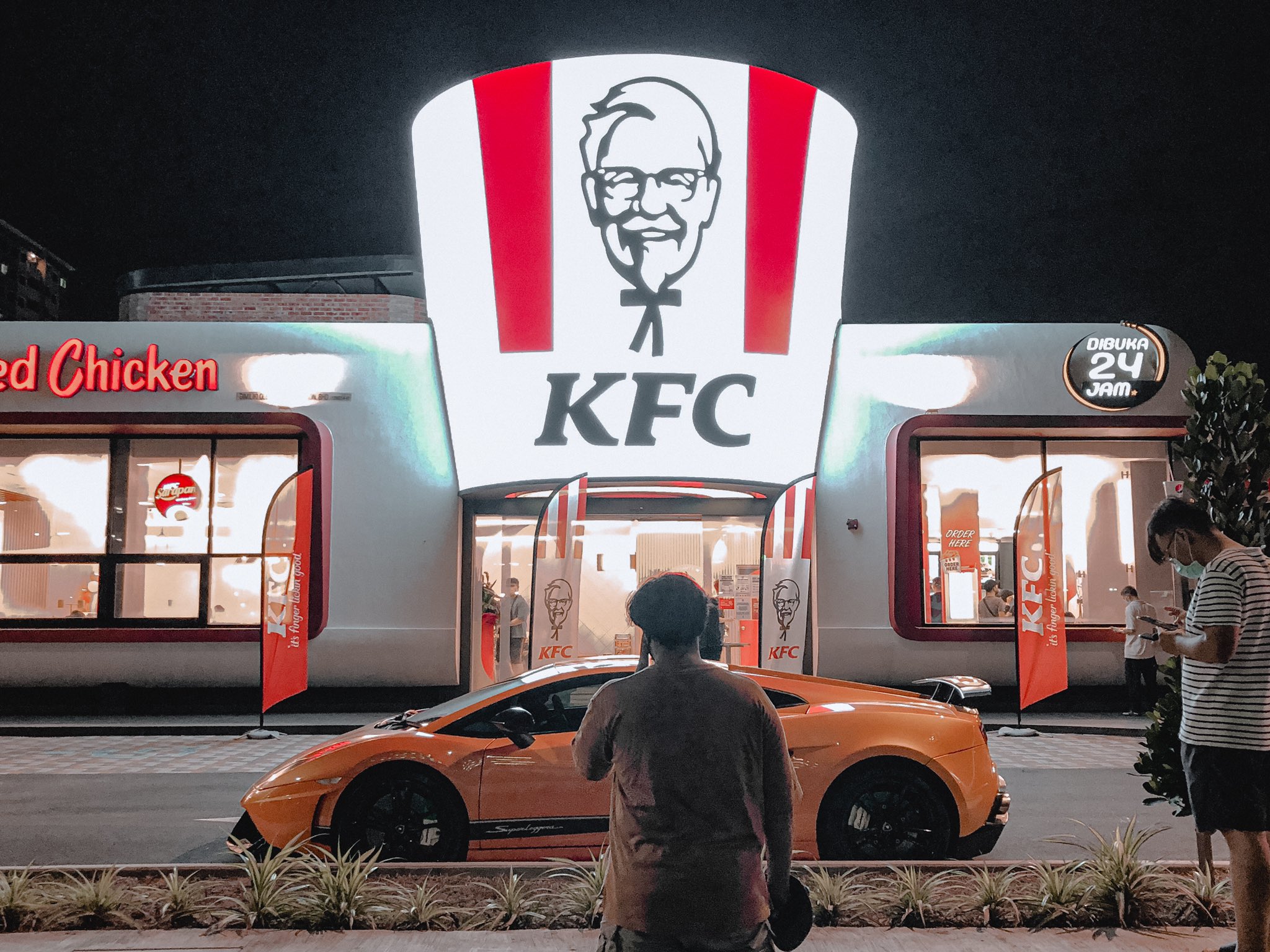 Shafiq On Twitter Had A Fun Time With This Lightweight Gallardo Named Lamborghini Gallardo Superleggera Lp 570 4 5 2l V10 562 Bhp With Ipe Exhaust Venue Retro Kfc Bandar Bukit Raja Https T Co Ahjigjbprg