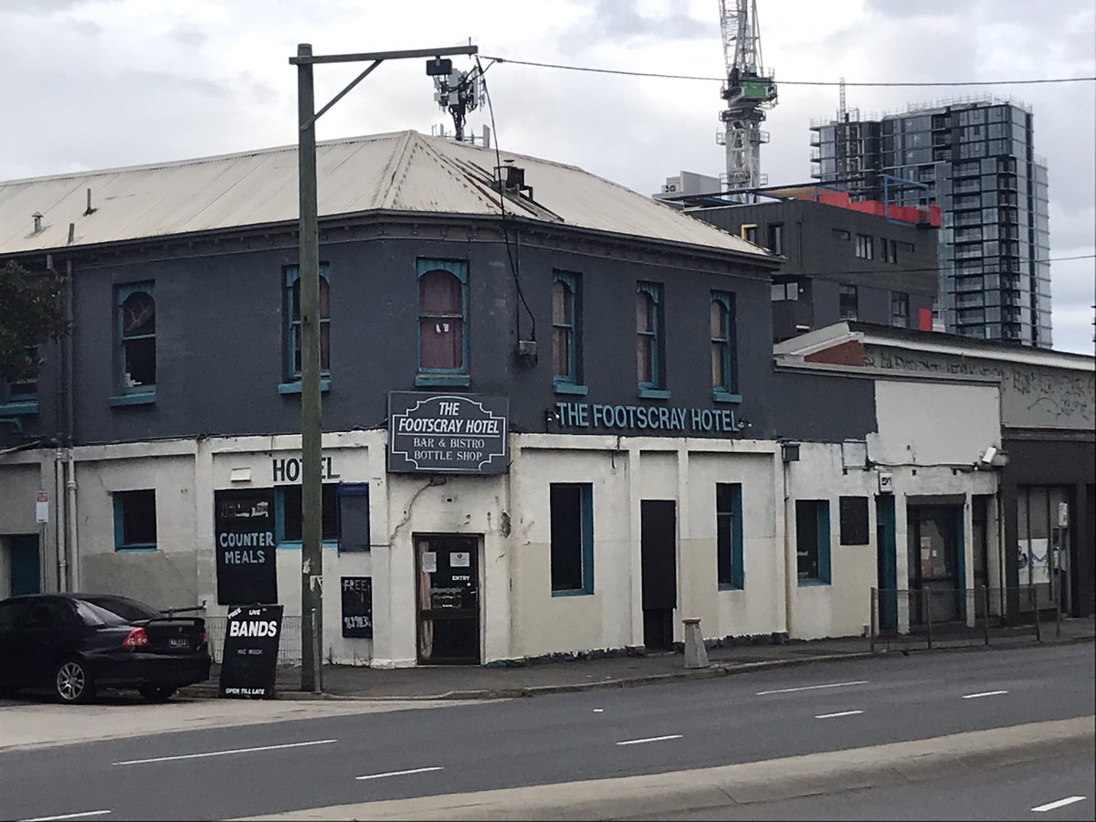 Bar crawl in  #Footscray?Here they are, heading east along  #Barkly/ #Hopkins from  #Geelong Rd.