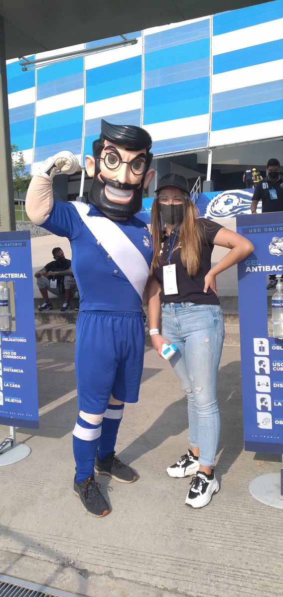 mhar_sancc's tweet photo. @ClubPueblaMX 💙🤍💙🤍 https://t.co/EthC4ewHoW