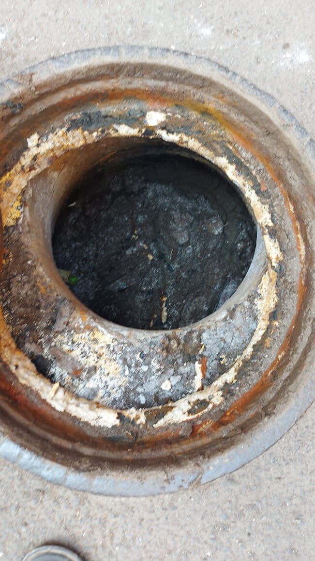 Manish Jain (@jainmanish123) on Twitter photo In bhai jivanji lane opp ram mandir all main chambers r jammed by <a href="/MumbaiMetro3/">MumbaiMetro3</a> regularly due to which all house gully chamber get jammed so all dirt get reversed in homes n water supply pipe line is going next to these chambers so human life can be in danger <a href="/mybmc/">माझी Mumbai, आपली BMC</a> <a href="/mybmcWardC/">WARD C BMC</a> In bhai jivanji lane opp ram mandir all main chambers r jammed by <a href="/MumbaiMetro3/">MumbaiMetro3</a> regularly due to which all house gully chamber get jammed so all dirt get reversed in homes n water supply pipe line is going next to these chambers so human life can be in danger <a href="/mybmc/">माझी Mumbai, आपली BMC</a> <a href="/mybmcWardC/">WARD C BMC</a>