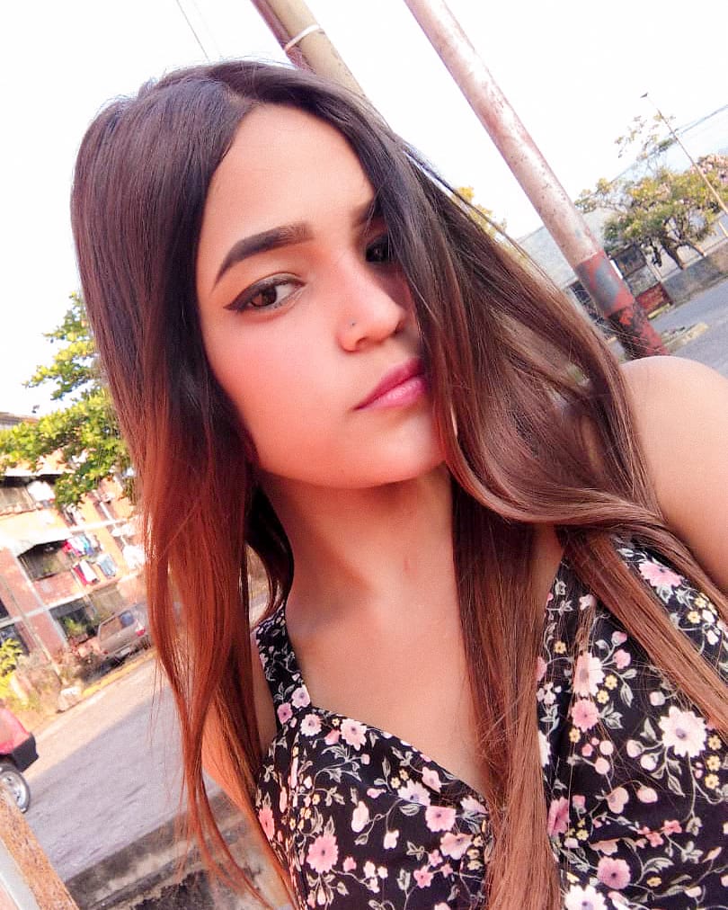 vvrm01's tweet photo. 🌺 https://t.co/OlCaizrZ3W