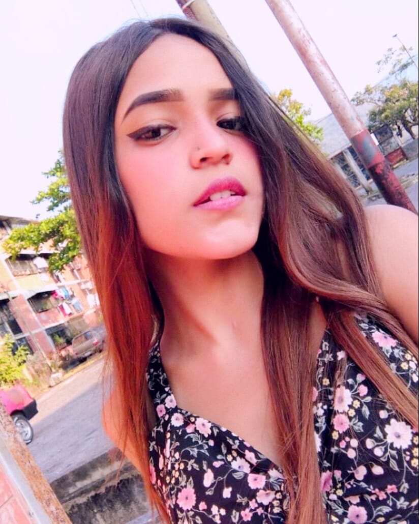 vvrm01's tweet photo. 🌺 https://t.co/OlCaizrZ3W