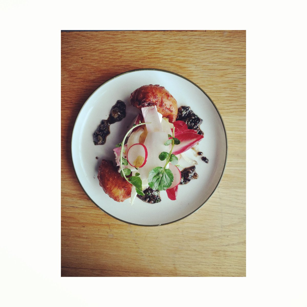 A lighter touch for your BBQ this evening.
Some Crozier Blue Gougères with pickled fennel, sweet pear and chicory salad.
Amazing with a teeny tiny glass of Picpoul out the back.Still some slots for collection today
Or, WE DELIVER.
YES, WE DELIVER.
…ng-stair-group.clickandcollection.com