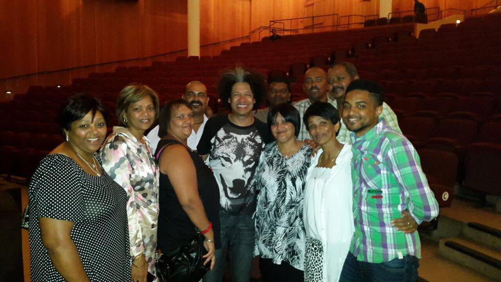XxMJxX19's tweet photo. Hi @marclottering hope you are well? Listen I wanted to book tickets to your live show 21/22 May, but everything is sold out! It was a family of 12 that would have come c u ☹️ pls add another live show date and time pls? We are huge fans, check out this super old pic of us 🥺 https://t.co/8HnoXCyksd