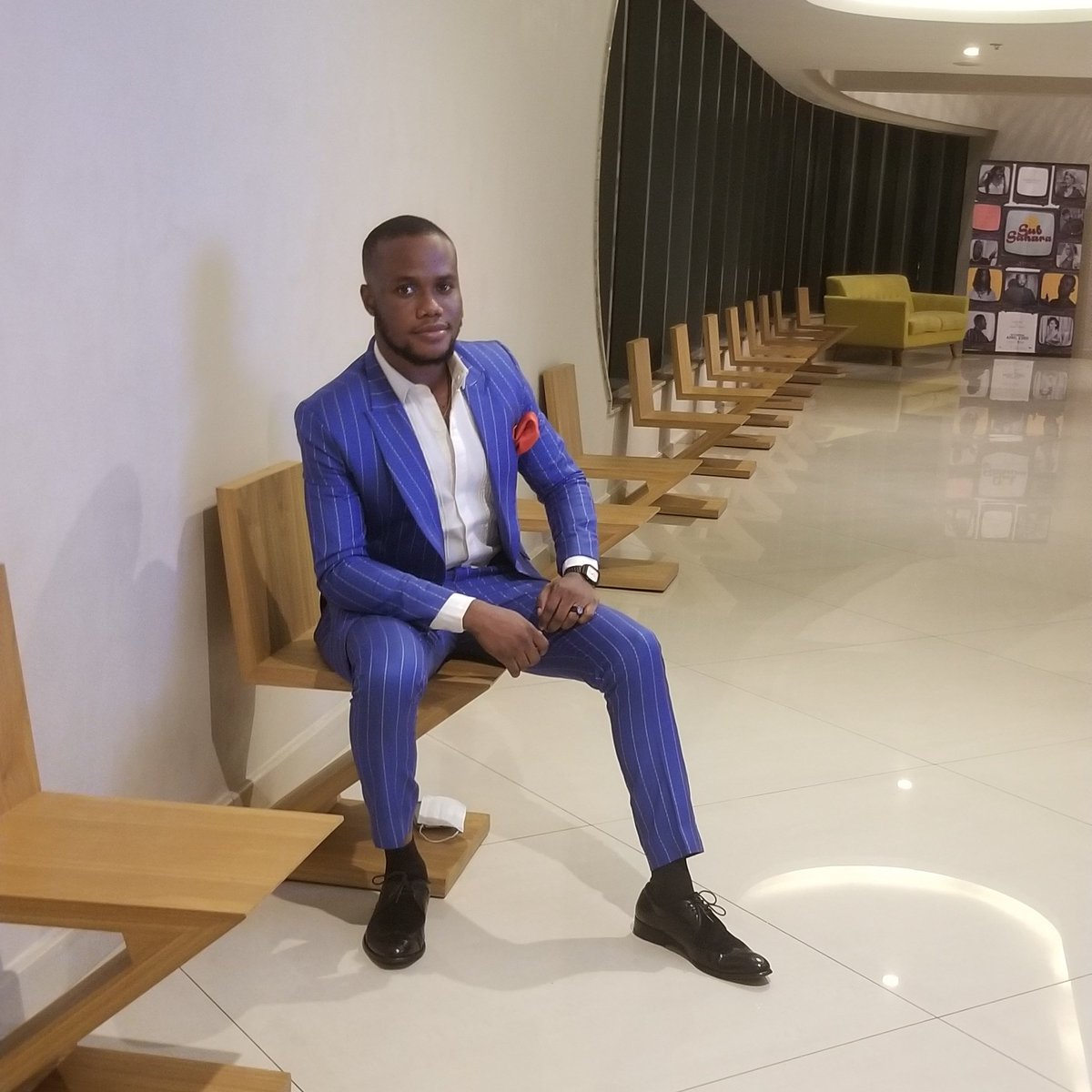 Gbaja_Adeoluwa's tweet photo. I made my Suit &amp; Shoes. https://t.co/OcphEK5OfT