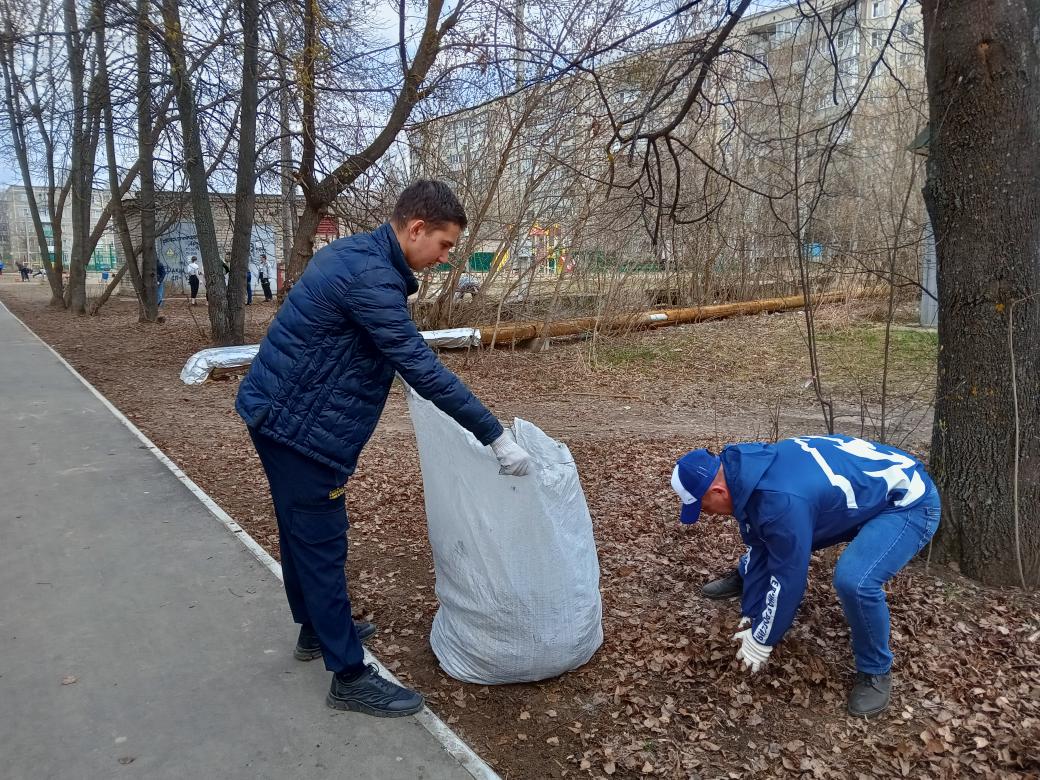 Субботник в мкр Автоагегат. #ЕР37