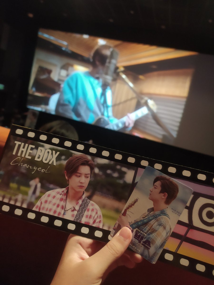 100000/100😭😭❤❤

#TheBox
#CHANYEOLinTheBox
<a href="/weareoneEXO/">EXO</a>