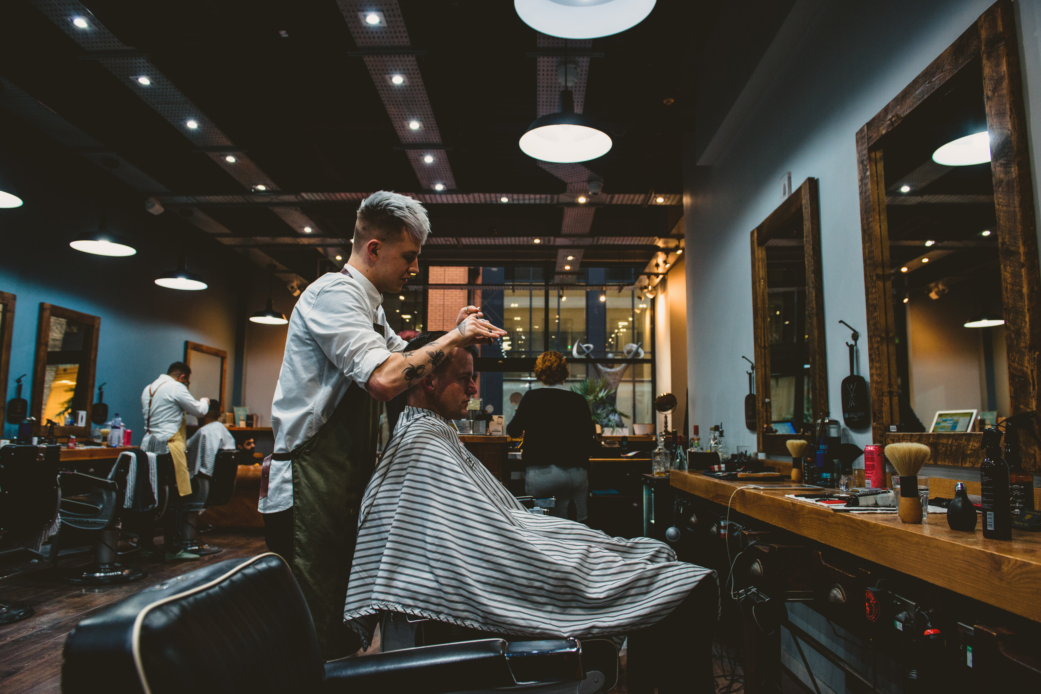 Gentleman barber outlet