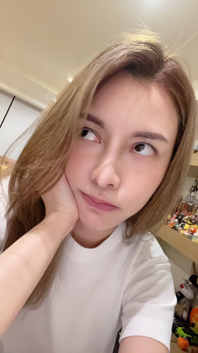 ccluv610's tweet photo. 【特別能吃苦】
這5個字 我想了想～我做到了前4個 🤣 https://t.co/d3DYVteubV