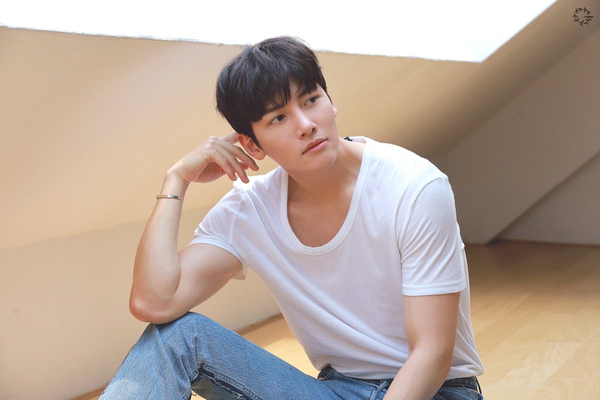 there’s just something about ji chang wook in a white shirt.