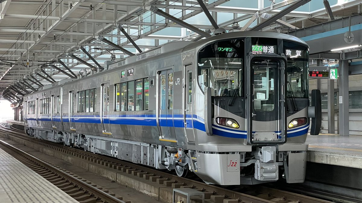 Inamani_1702's tweet photo. 本日運用開始した521系4次車J22編成に乗ってきました！ https://t.co/sVRsvkALyT