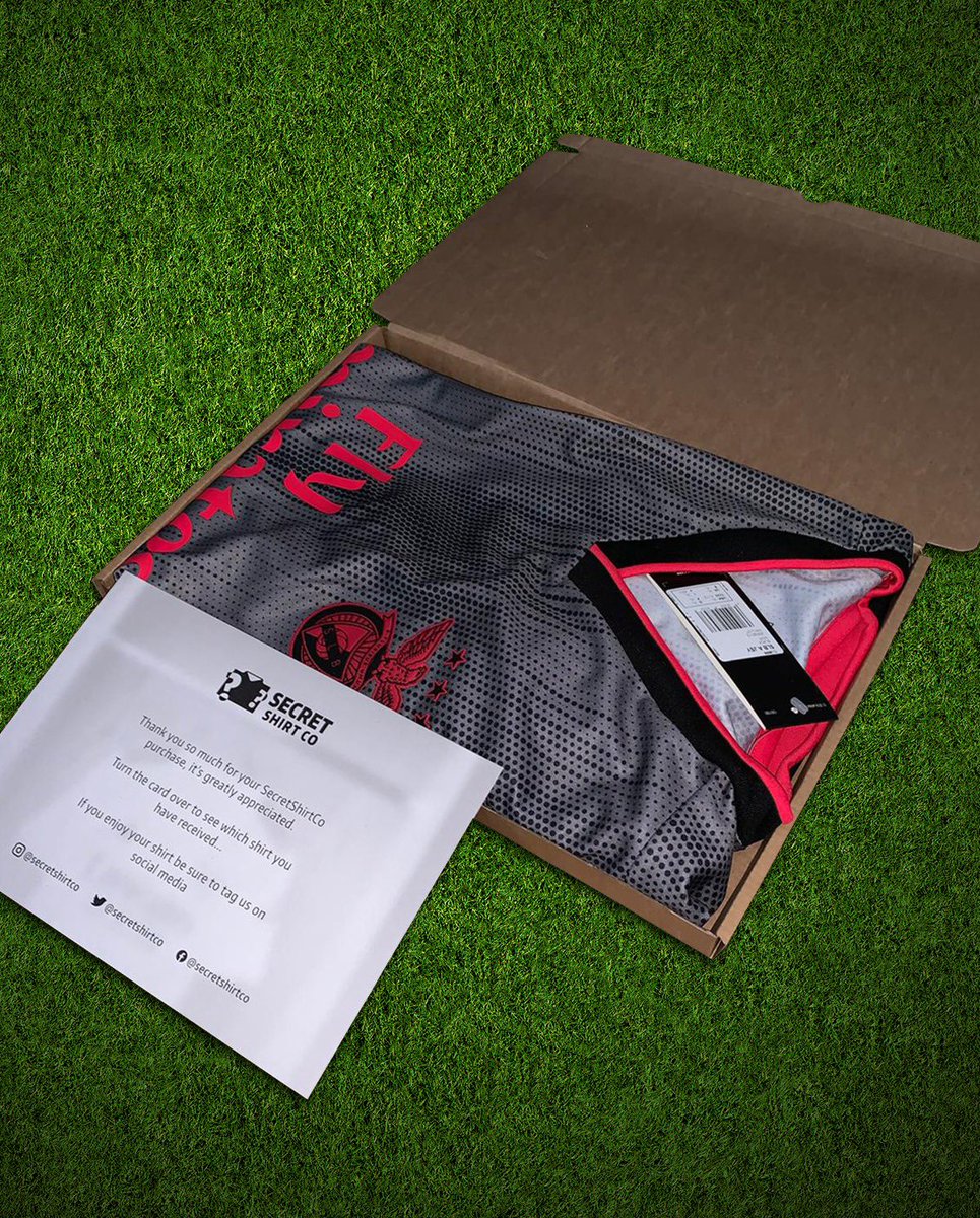 secretshirtco's tweet image. If Jesse Lingard scores first vs Chelsea, we’ll giveaway a SecretShirt.co box. 

To enter: 

🔃 Retweet this tweet
🤝 Follow us.

Good luck! 📦