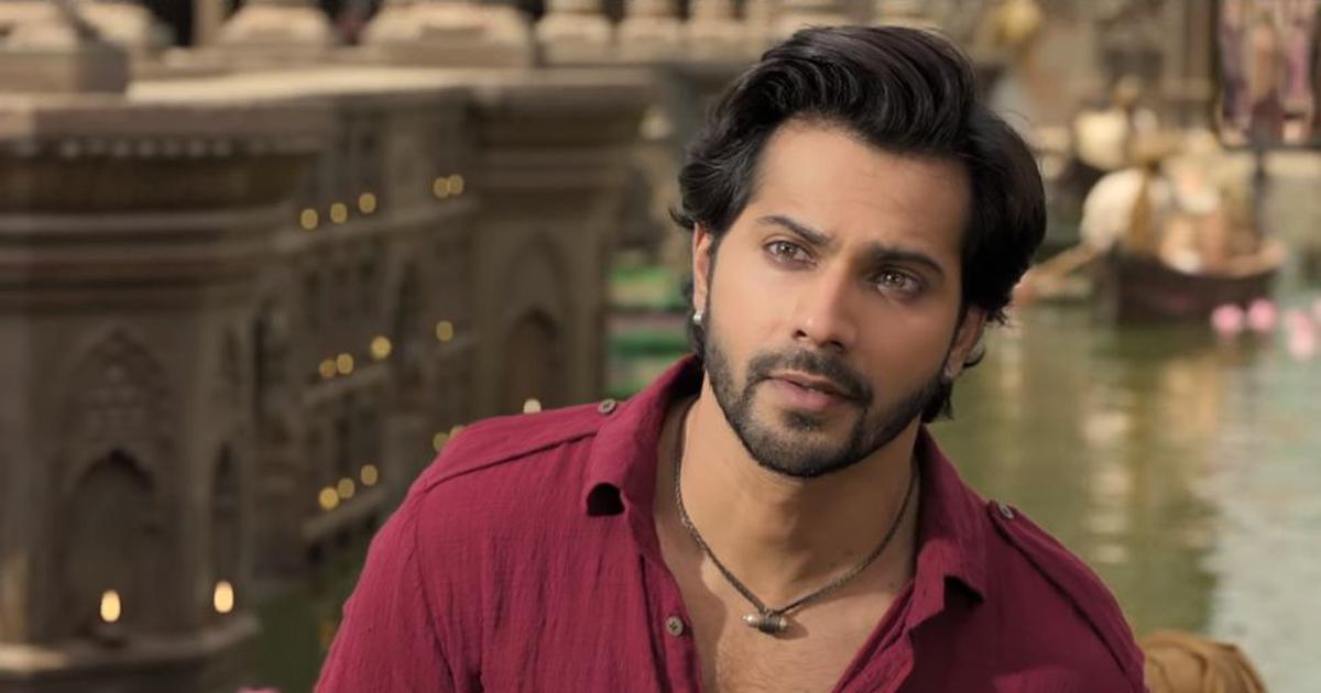 Varun Dhawan wearing eyeliner in Kalank Happy Birthday to this talented man! 