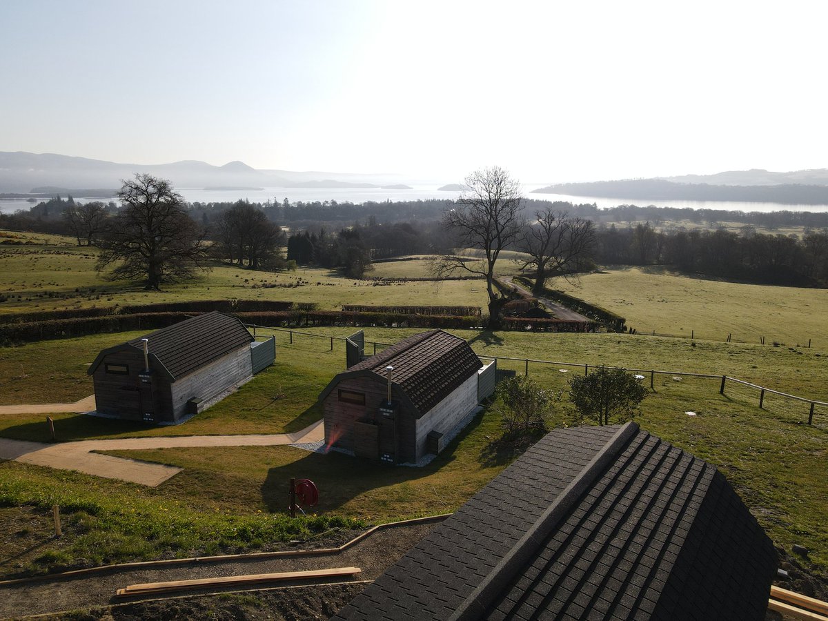 Lennoxoflomond's tweet photo. SUNRISE LOCH LOMOND
Wake up to the sunrise or an evenings hot tub with the stars above.
From Monday guests can enjoy this view anytime of day.
What would you choose?
#firstguests #open #lockdown2021 #staycation #gorural #views @GoRuralScotland #lochlomond #argyllandbute https://t.co/3Awssk3HP7