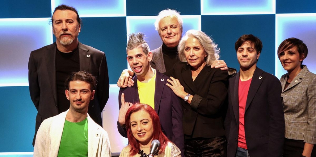 Domani #25aprile alle 9.15 una nuova puntata di #oancheno il programma di <a href="/RaiDue/">Rai2</a> in collaborazione con #RaiperilSociale dedicato alla #disabilità condotto da <a href="/paola_severini/">Paola Severini</a> con la musica rock dei <a href="/ladridicarrozze/">Ladri di Carrozzelle</a>.
#coesione #sociale #disabilità #docureality #inclusione