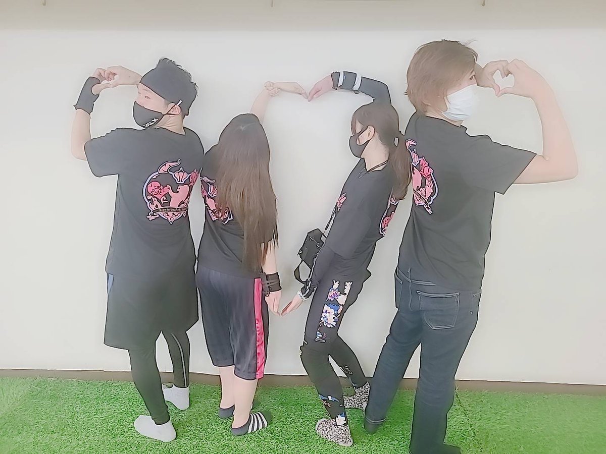 【アカウント開設しました】
HADO公認チーム:野獣 To be 女♡のTwitterアカウント開設いたしました(*´ω｀*)

皆様応援宜しくお願いいたします！
#HADO