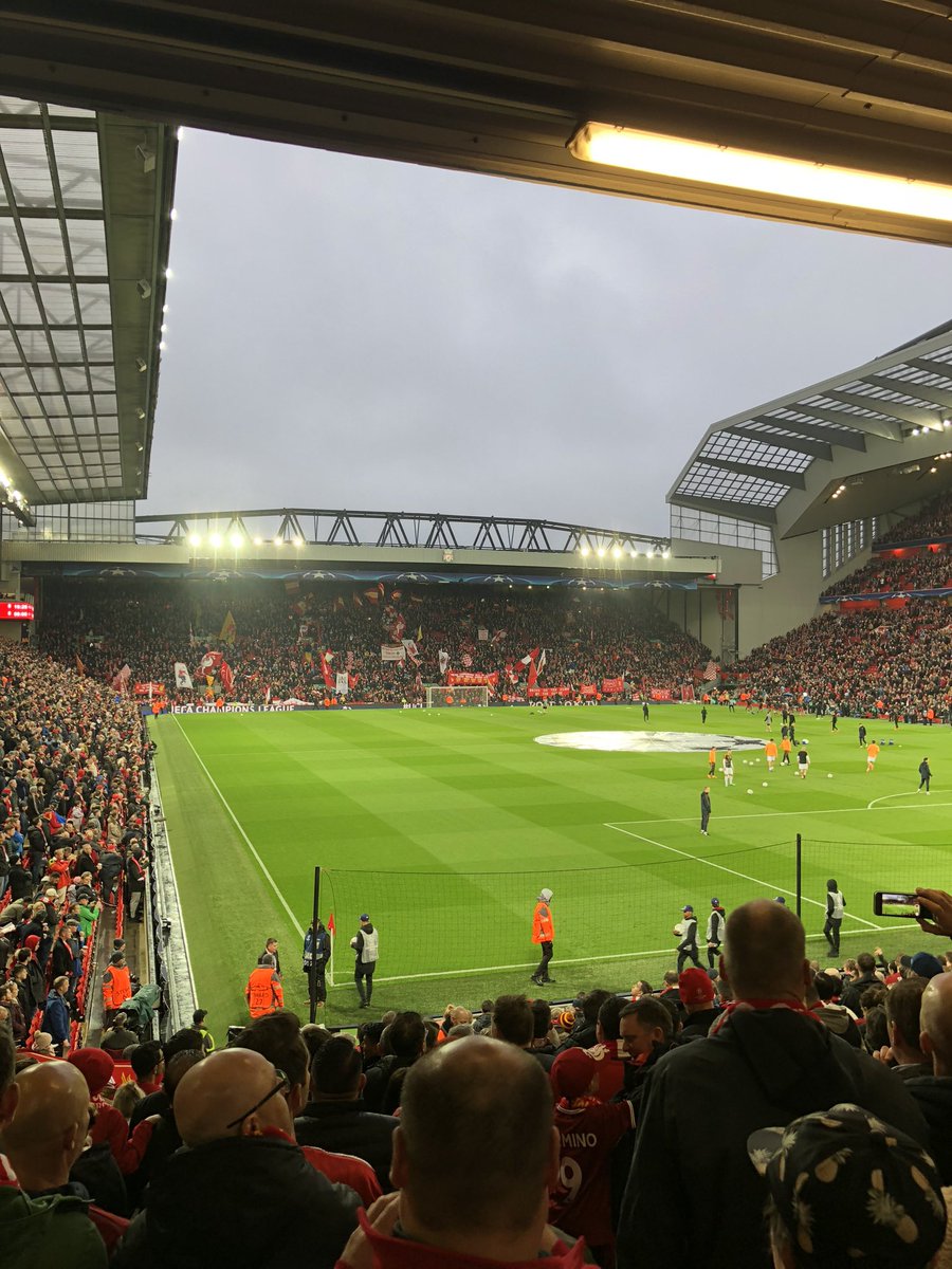 davin_hart's tweet photo. 24/4/2018 

UCL SF 1st leg  LFC v AS Roma https://t.co/XN3aaM5GJY