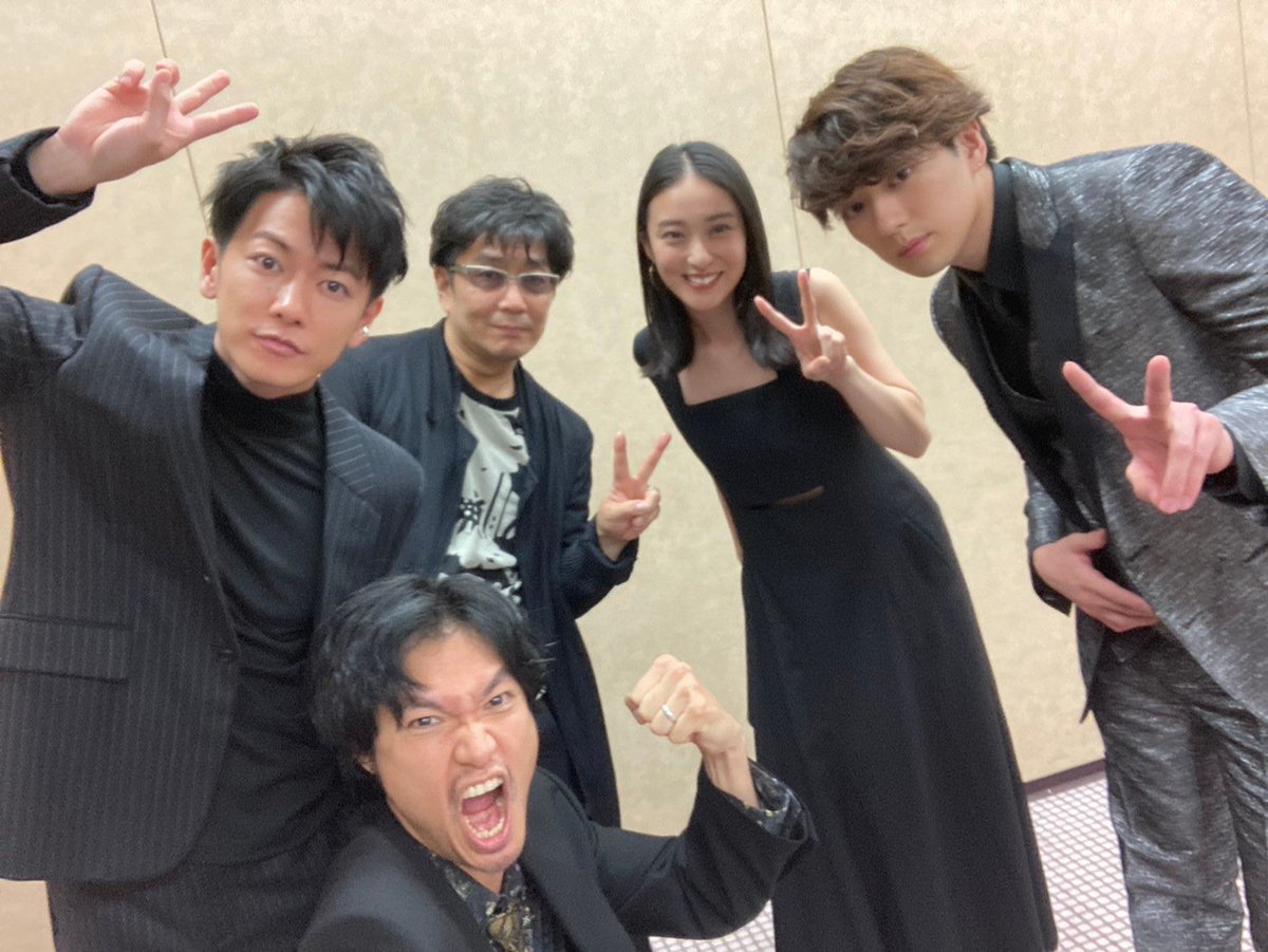 映画 るろうに剣心 最終章 公式アカウント るろうに剣心最終章 The Final 究極 の舞台挨拶 ライブビューイング 舞台挨拶終了後の 佐藤健 さん 武井咲 さん 新田真剣佑 さん 青木崇高 さん 大友啓史 監督セルフィーを 作品の感想 期待は