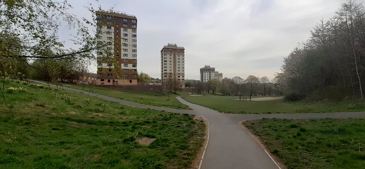 MattH_GPHG's tweet photo. Saturday morning #Sheffield #CrookesValleyPark #Ponderosa #Commonside @RichardHawley tunes #perfection https://t.co/aFRyueeDF2