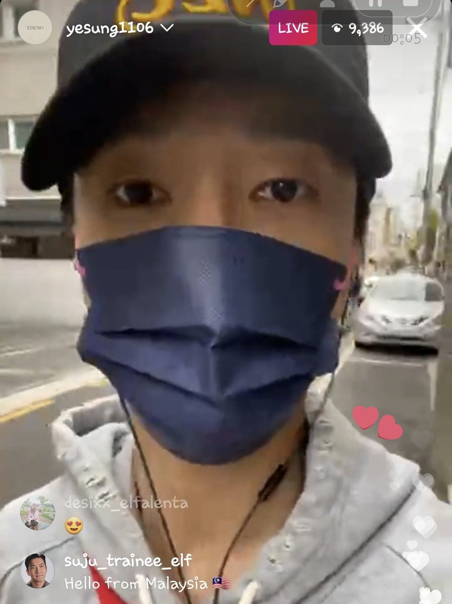 TJ79_EunSiHae's tweet photo. @shfly3424 IG Live 😍💗 then immediately after @Himsenkangin
also does IG live 😍😘
Omaigad!!🥺🙆🏻‍♀️ My #2Woon Crumbs 

TQ Yesung &amp; Kangin Oppa💙
My 2Woons walking same time.. at different places? 
Jalan elok² ya.. my dear Kangin &amp; Yeye @SJofficial @shfly3424 #Yesung #예성버블 #예성 https://t.co/QNk9VsY3OV