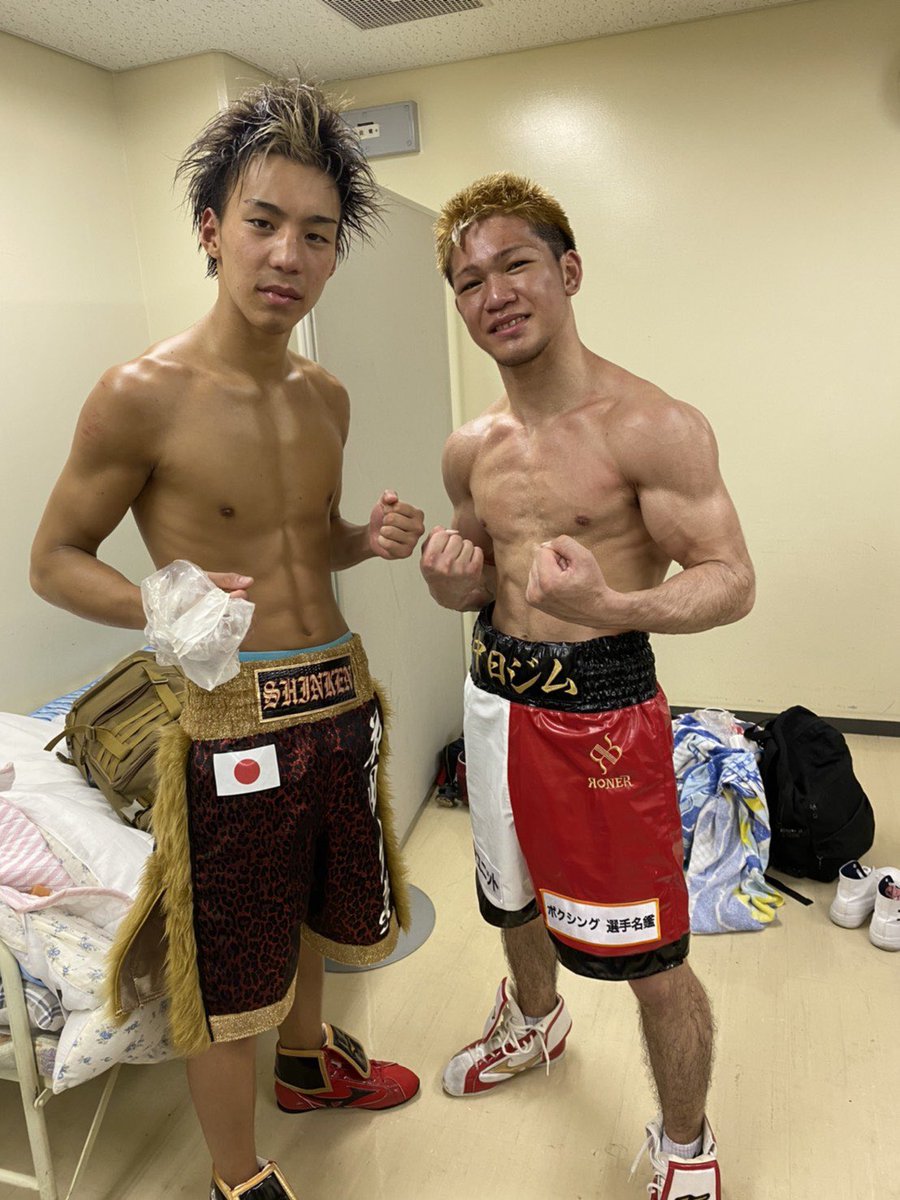 花田歩夢 Ayumu Hanada 3 0判定勝ちです マンモス選手 本当にありがとうございました いい経験でした T Co Bailk2paia Twitter 花田歩夢 Ayumu Hanada 3 0判定勝ちです マンモス選手 本当にありがとうございました いい経験でした T Co Bailk2paia Twitter