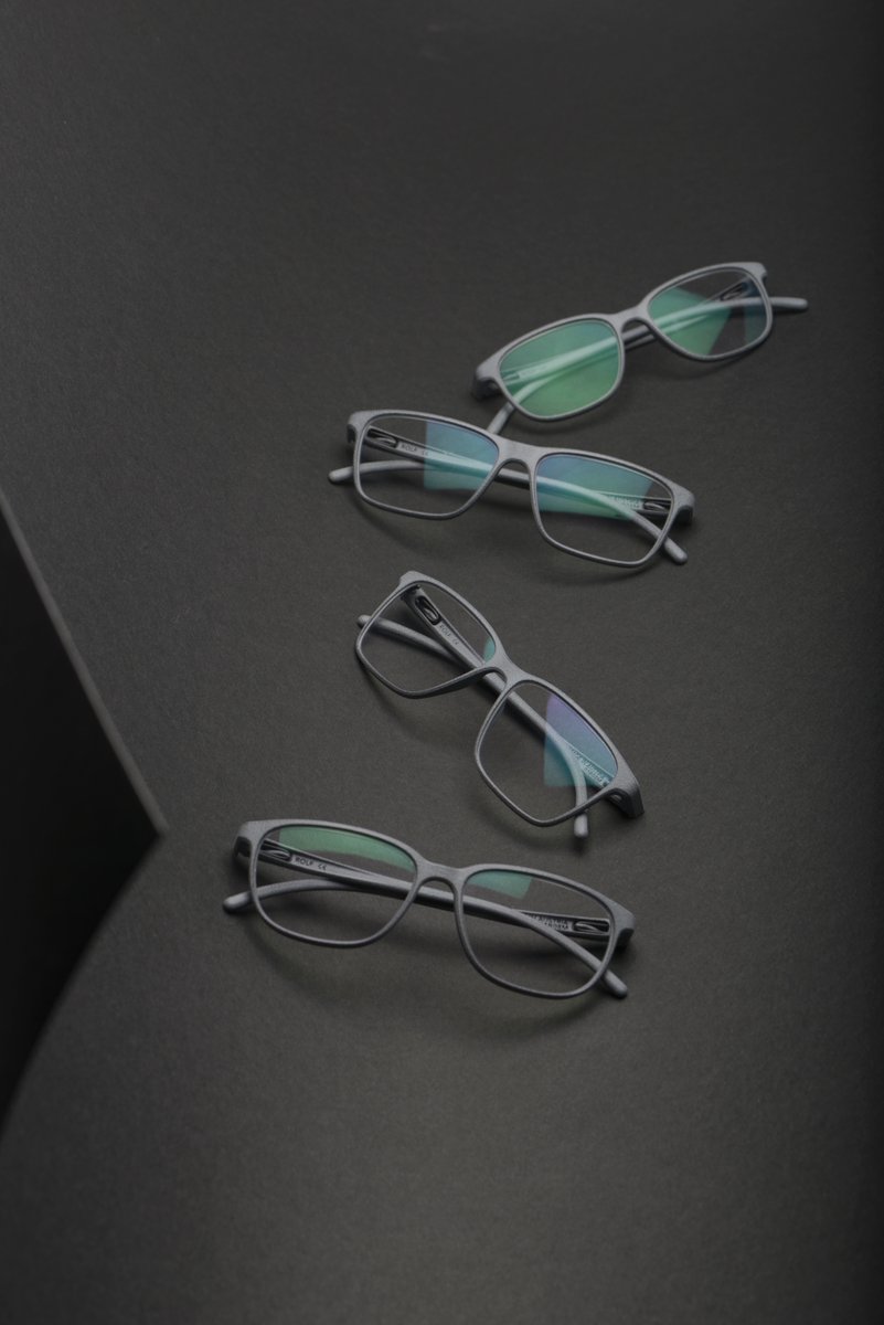 Brillen für alle Sinne.

Herkunft
Vernunft
Zukunft
—
Eyewear for all the senses.

yesterday
today
tomorrow

#rolfspectacles #3dprintedeyewear #nachhaltigebrillen #handarbeit #tirol #austria #gutebrillen #naturaleyewear #eyewearfashion #spectacles #eyeweardesign #madeinaustria