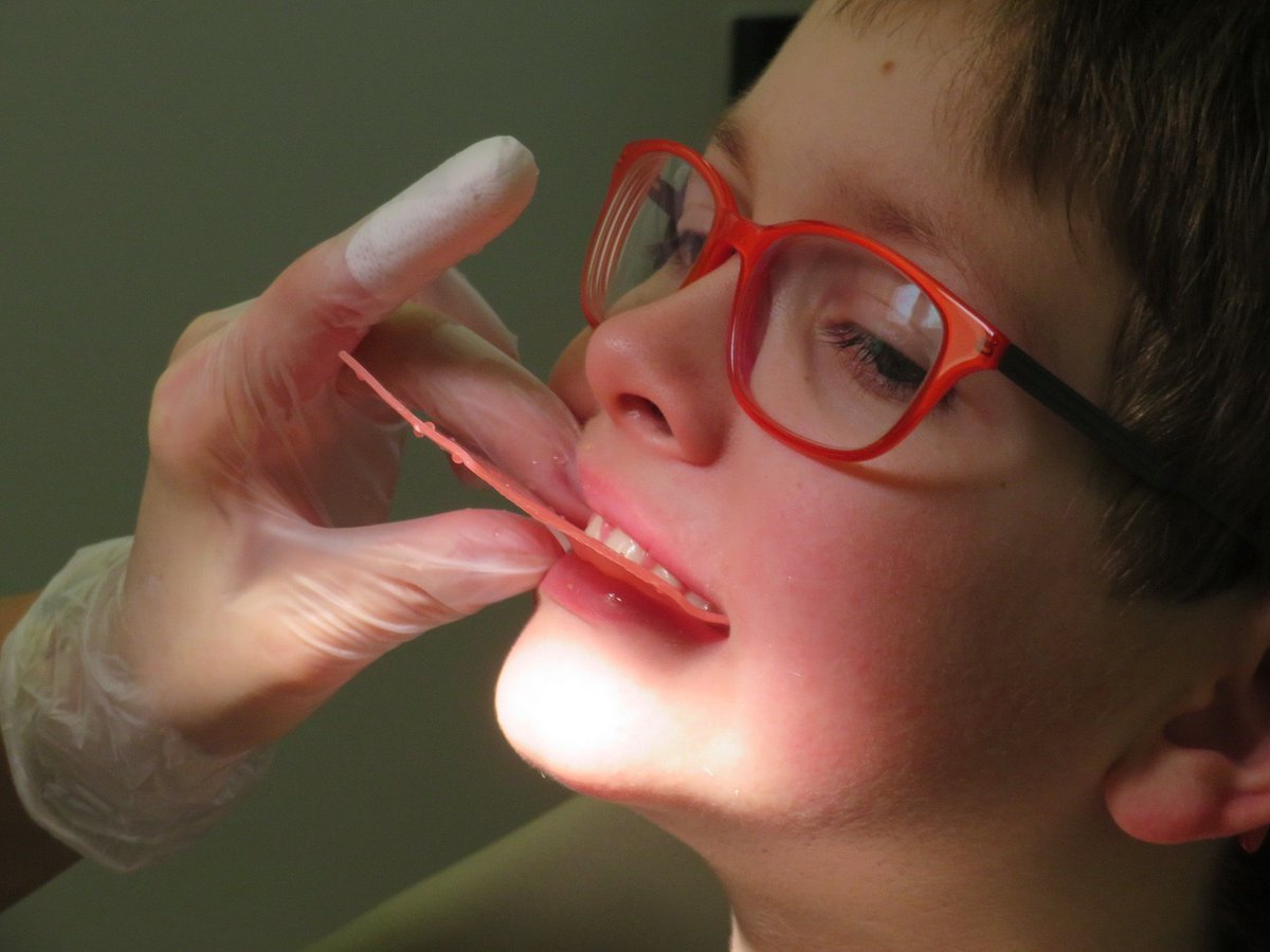 Dental appointments: Preparing for a visit with your child...

Download your FREE copy: A Parents’ Guide to oral health and dental care for children with a learning disability, autism or both ➡ ow.ly/e1TQ50Eqc5Y

#SEND #Autism