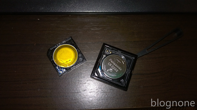 tumsoma's tweet photo. เห็น @Apple #AirTag แล้วอดคิดถึง Nokia #TreasureTag ที่เปิดตัวเมื่อเกือบ 7 ปีก่อนไม่ได้แหะ https://t.co/jE6kXr88pF #ittwt https://t.co/cK2SDgQqTx