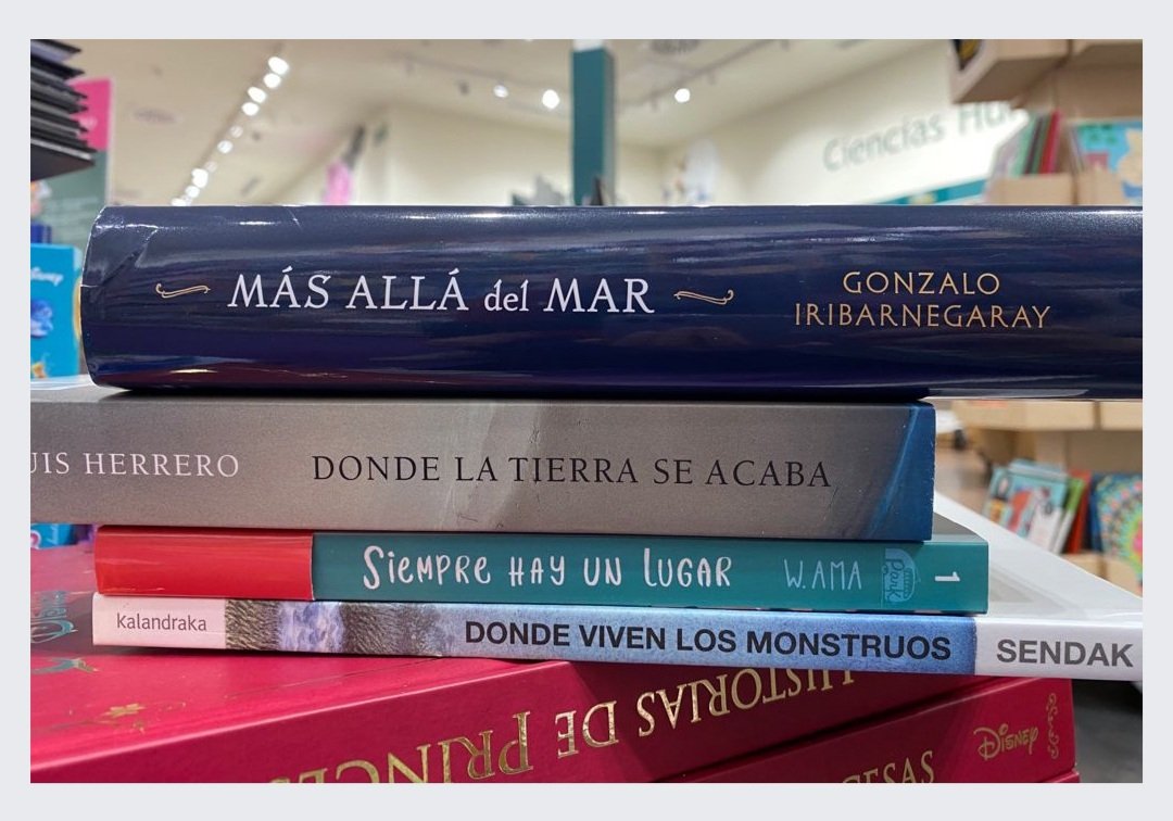 iesamoreno's tweet photo. Cientos de deliciosos bocados de lomo en el #DiaDelLibro2021 https://t.co/cyS58orVrn