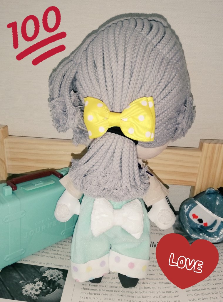 きゅうさん(@nernrnrne74)のサロペットセットが届きました!!春らしいパステルカラーが可愛いです??おちりのリボンも最高にキュート……可愛いお洋服をありがとうございました…!!!

おニューのお洋服でお散歩したい三男ちゃんがお昼寝してるお兄ちゃん達を起こしてる 