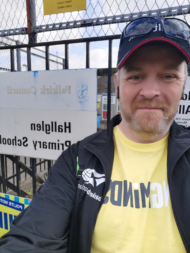 1st school done, the might <a href="/HallglenPrimary/">Hallglen Primary School</a> <a href="/WhitecrossPS/">Whitecross PS</a> here I come.. See you in a couple of hours
<a href="/thekiltwalk/">Kiltwalk</a> <a href="/YoungMindsUK/">YoungMinds</a>