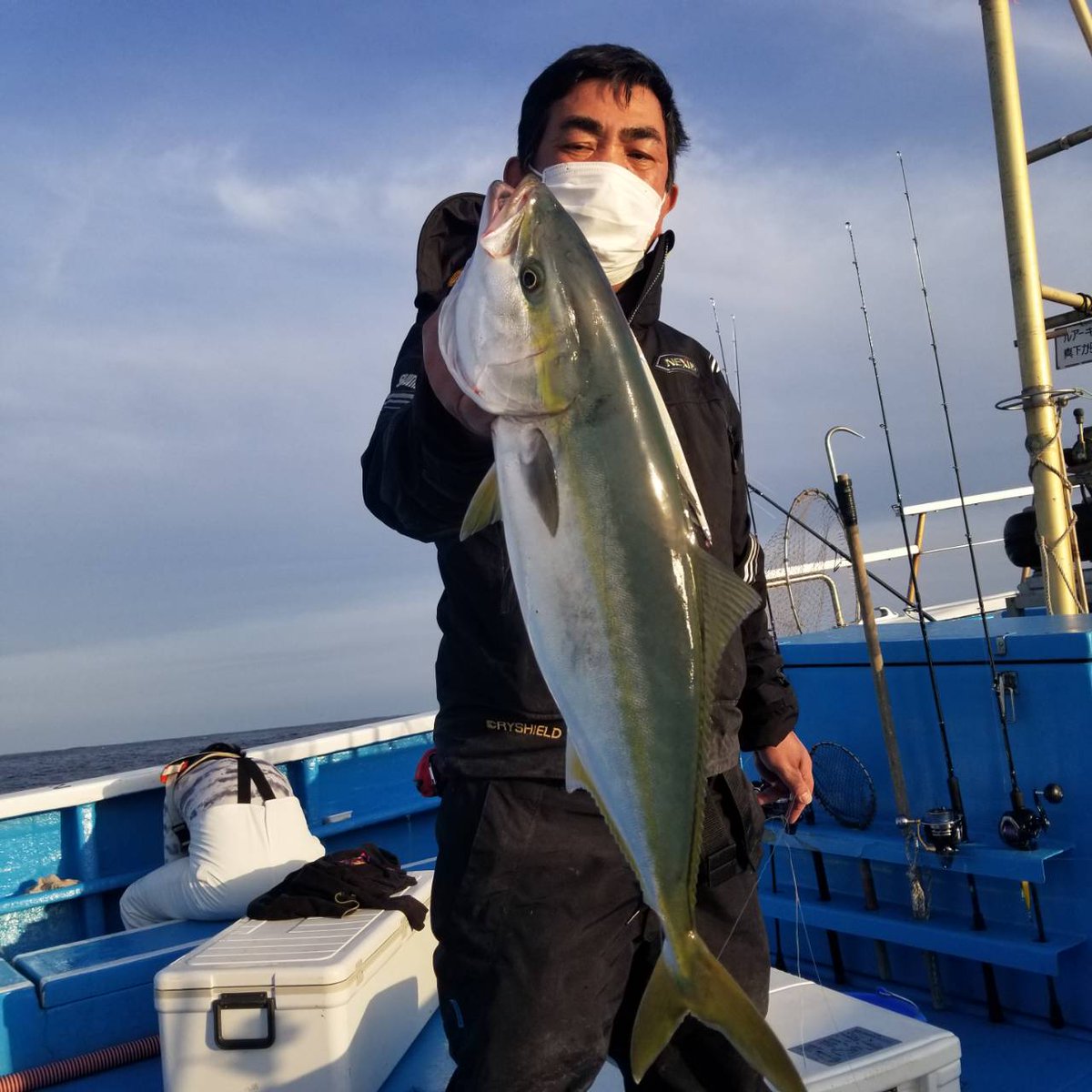 桜井丸 V Twitter ルアー 17 2度 30 60m 水色普通 波普通 晴れ ヒラマサ 0 1 2 5 3k ワラサ 1 8 3 1 5 2k イナダ ヒラメ 桜井丸 桜井丸23号船 午後ルアー