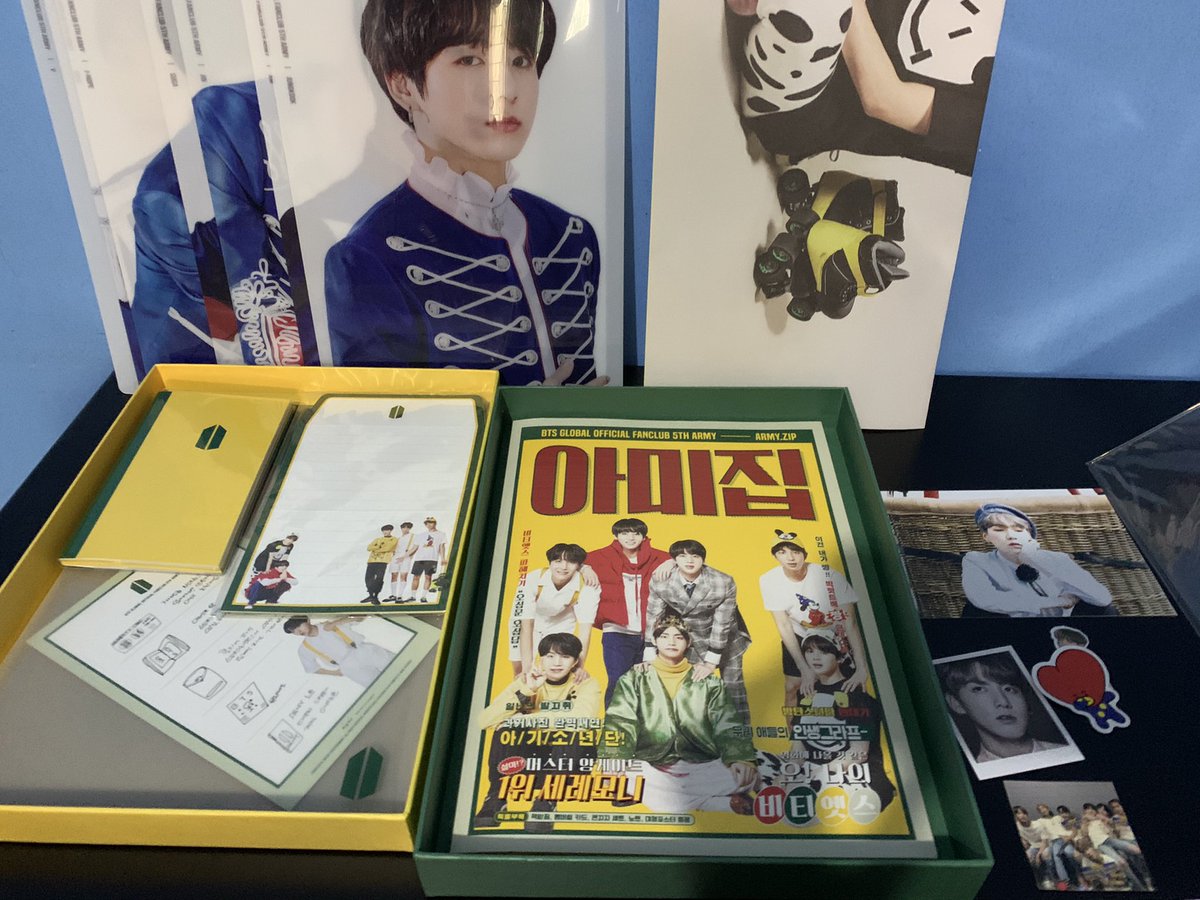 demyuuu1's tweet photo. So happy with my 5th army kit! Thank you @hadulset_shop for the fast and smooth transaction. Very responsive sa DMs and items are in very good condition. Thank you! ๐ https://t.co/ENqHpmZ4UQ