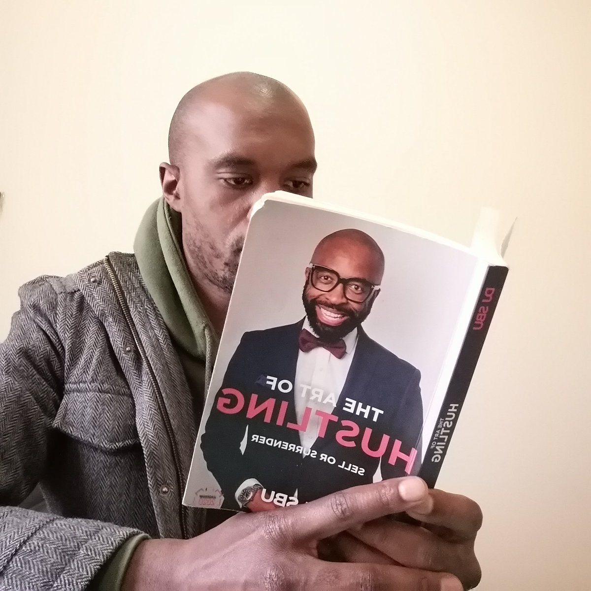 BizCoach_Marsh's tweet photo. The Dream Requires Work: The dream won't make itself come true.

You need drive, ambition, determination, hunger, self-confidence &amp; consistency. - @djsbu #TheArtOfHustling https://t.co/obLhpCD7lr