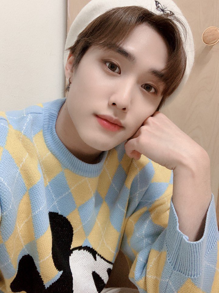 jacobthinker's tweet image. i’ve been so inactive due to college and other life stuff, but i am here to say hello !!!!!!!! my birthday is coming up, and i’ll be 20, so i’m a little excited 🎶