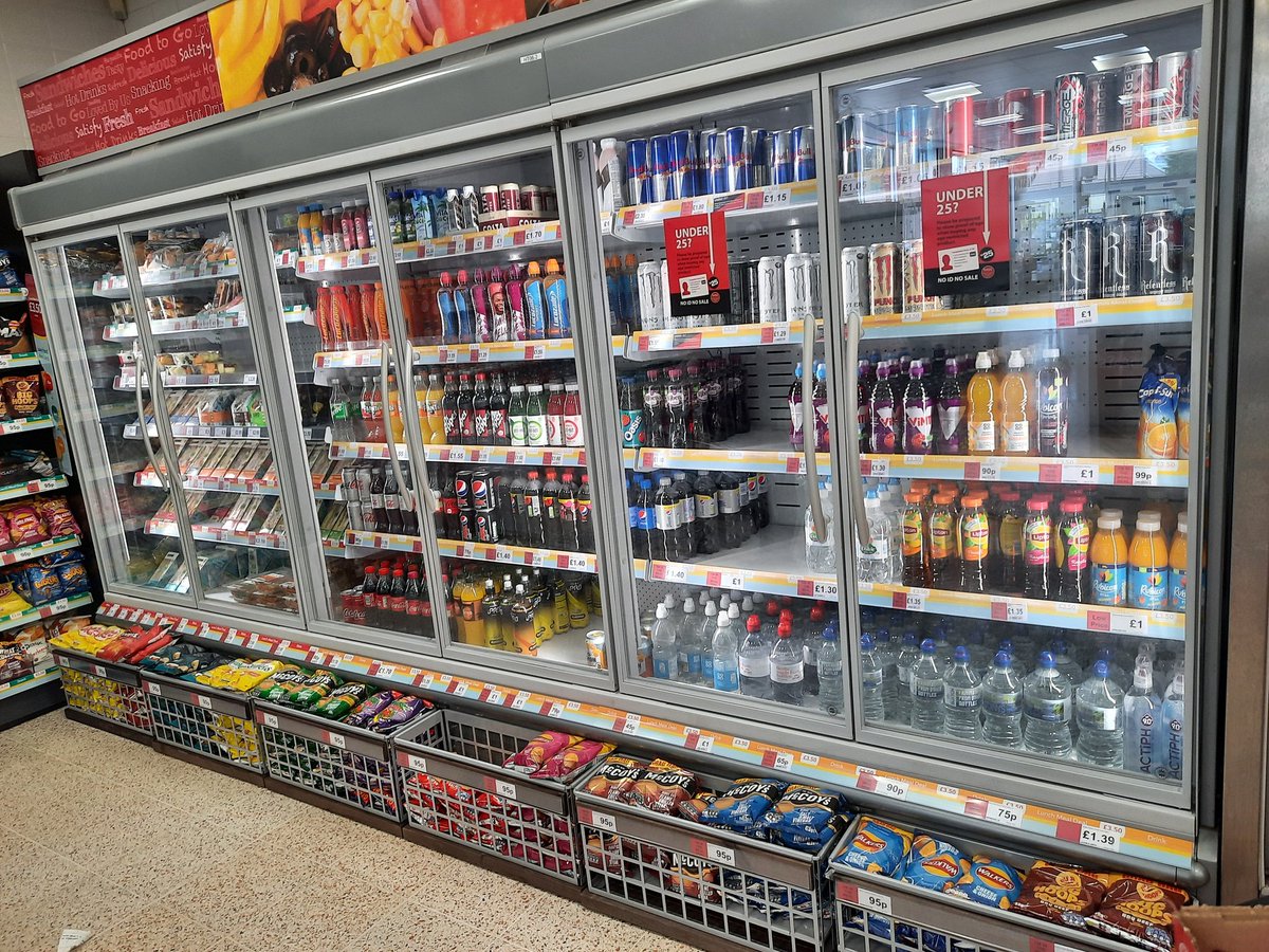 VPadley's tweet photo. Wow don't these look amazing and so convenient our new snack on the go and cheese baskets @garton_matthew @ClaireKoziol @mycoopfood https://t.co/Gh28w0UB9T