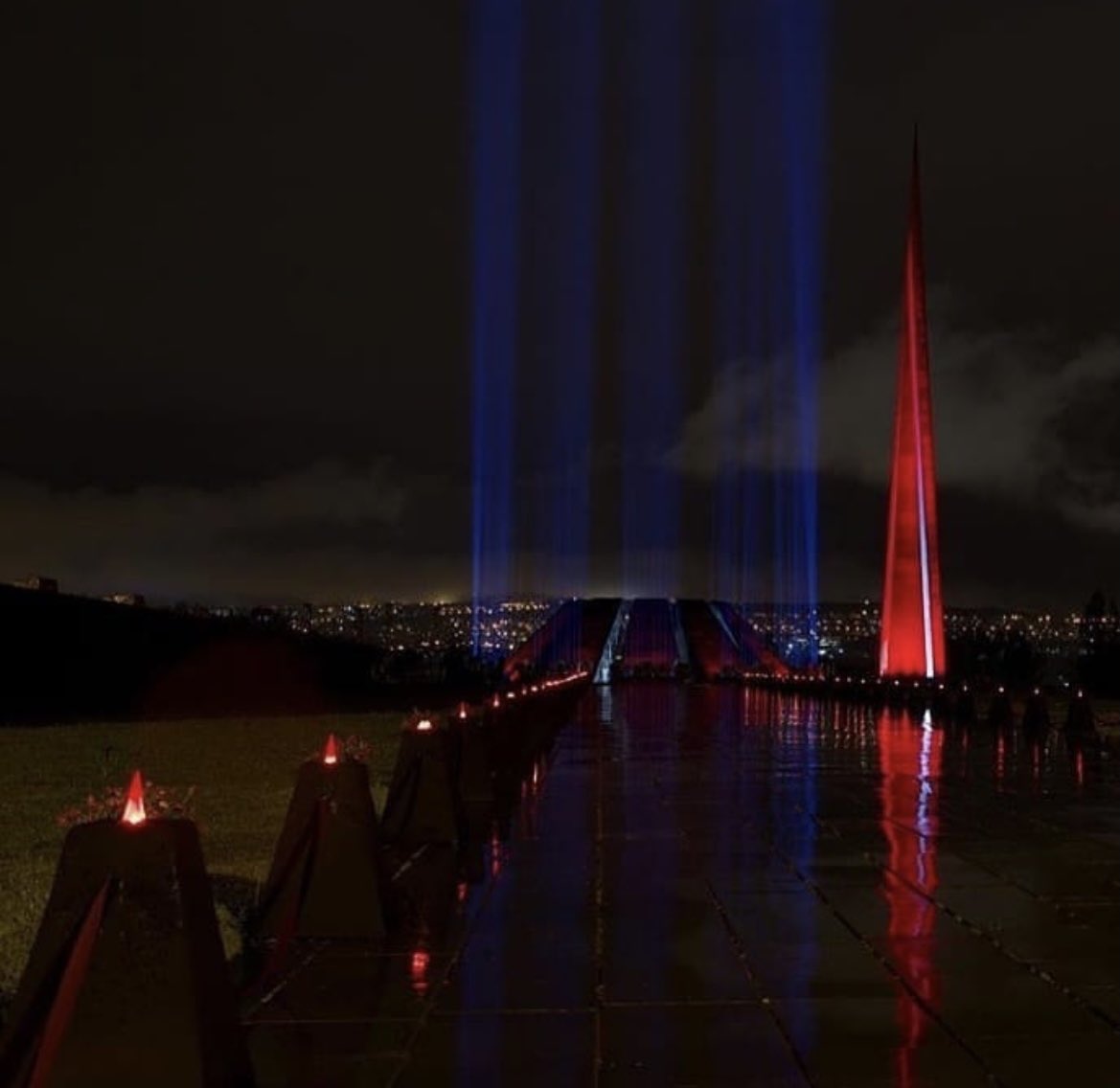 YWahlbeck's tweet photo. We will never forget the Armenian Genocide 🇦🇲
World, please don’t be silent 🙏🏼 ❤️💙🧡
#ArmenianGenocide
#RememberAndDemand
#NeverForget1915
#1915NeverAgain
#ArmenianGenocide106 https://t.co/lODxVMJnVk