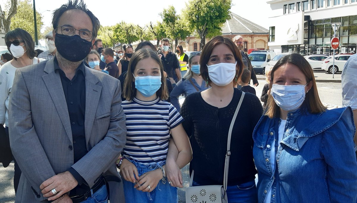 Vincent_Thenard's tweet photo. @VilledeLavaur 
Marche Citoyenne ce matin à l'appel de l'association #VauraisNatureEnvironnement contre les pratiques archaïques du Domaine de Fontorbe qui mettent en danger la santé des habitants du Vaurais
25 ans d'inaction du maire de Lavaur... https://t.co/u394axDyns