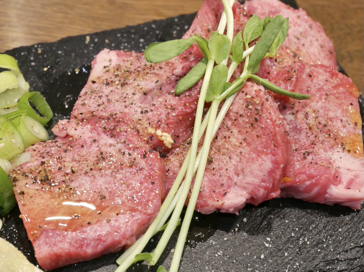 名古屋グルメ探偵 アスカイ 栄にある コニクヤマ の塊肉や牛タンが絶品 予約困難店 肉山 の系列で気軽に利用できる焼肉店 ホルモン好きな方は盛り合わせをオーダーするのがオススメです 名古屋グルメ探偵 アスカイ 栄にある コニクヤマ の塊肉や牛タンが絶品 予約困難店 肉山 の系列で気軽に利用できる焼肉店 ホルモン好きな方は盛り合わせをオーダーするのがオススメです
