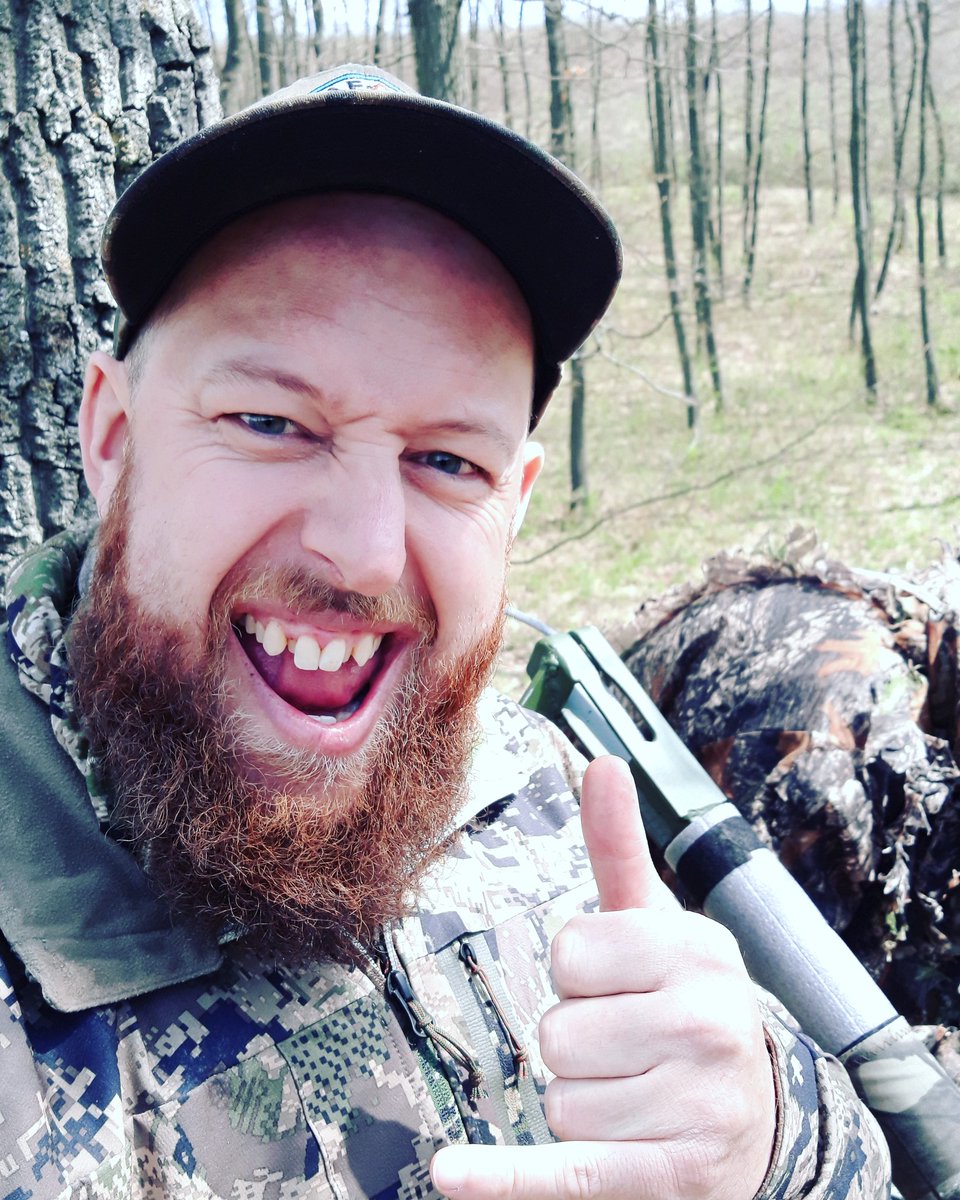 MeatHunters's tweet image. I am doing 10 hours in the treestand today. Follow our IG story for more details and lots of pictures! #hunting #bowhunting @Flinter_ @theHunterCOTW @TheTreeKiwi