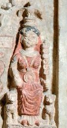 Please note the 'Godess' draped in 'Saree' like dress in a bas relief of 'Nergal' a Mesopotamian God found in Hatra (present Iraq) worshiped 2000 BCE 7/n https://twitter.com/GemsOfIndology/status/1384496636987002883?s=19