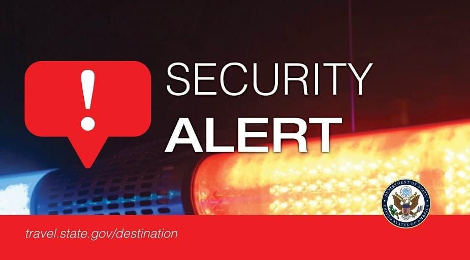 TravelGov's tweet image. #Mexico: Travelers should avoid the Mexicali Valley due to the heightened possibility of violence between rival cartel factions. Mexicali Valley is the area east of Highway 5, south of Highway 2D/2, west of Baja California border, and north of La Ventana. ow.ly/ZNAT30rFCmL