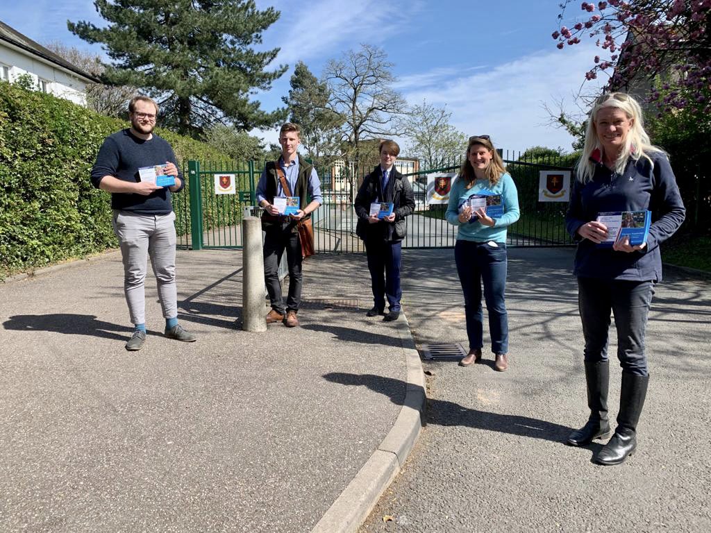 Beautiful weather to be out door knocking in #Stafford. Great to be joined by our <a href="/Conservatives/">Conservatives</a> Party Chairman <a href="/amandamilling/">Amanda Milling</a> and Councillor <a href="/CarolynTrowbrid/">Carolyn Trowbridge</a> today. Lots of support for the <a href="/Conservatives/">Conservatives</a> #VoteConservatives 🗳