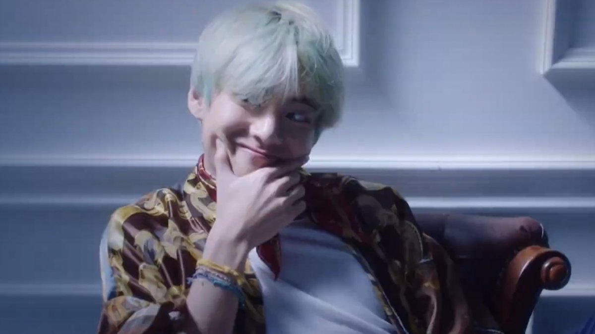 a thread of kim taehyung being : cute as hell         what the hell