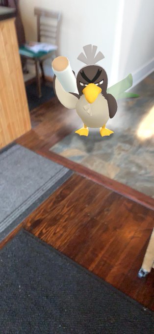 Playing Pokémon https://t.co/rlfNtfq4Dh