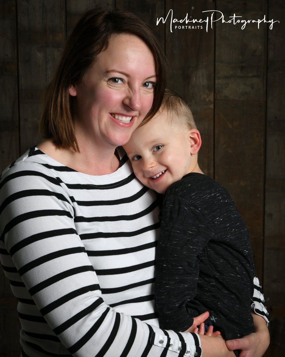 Mackney Portraits tweet media