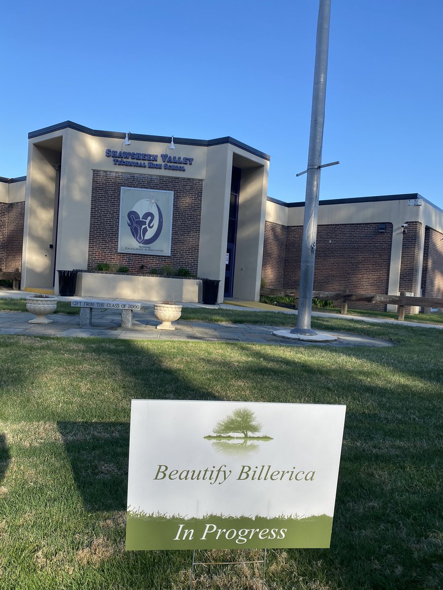 The students at <a href="/shawtech_hs/">Shawsheen Tech</a> are part of today’s #Billerica Clean Up Green Up. How awesome is that?