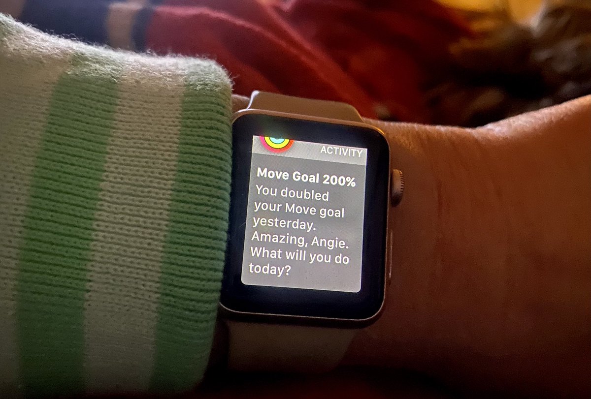 AQuarles20's tweet image. What will I do today, @Apple watch? How about take it easy and not get anywhere close to 200%... #RainyDay #PuppySnuggles #FuzzyBlanket #MoveGoal